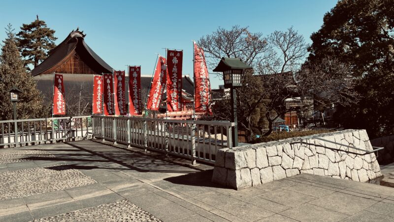 高幡不動尊から見える青空