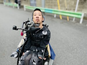 デニムジャケットを着てる僕