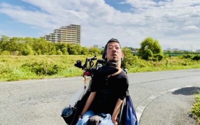 河川敷にいる僕