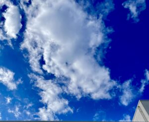 青い空と白い雲