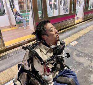 夜中に五反田から電車で帰ってきた僕