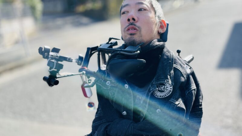 光が当たっている僕