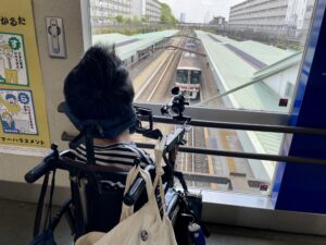 電車を見ている僕