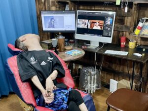 “病気障がいラヂオ”に出演している僕の写真